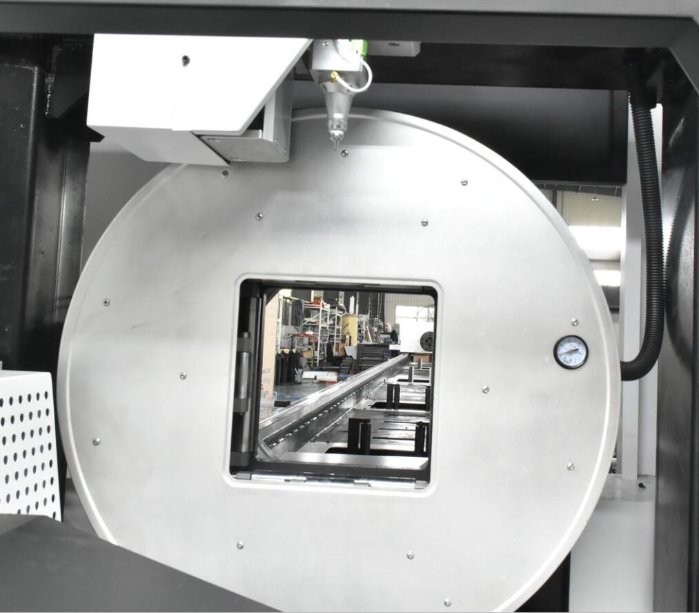 New Square Pneumatic Chuck